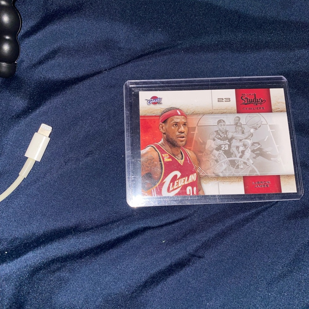 Basketball Trading Card - Picture 3 of 6